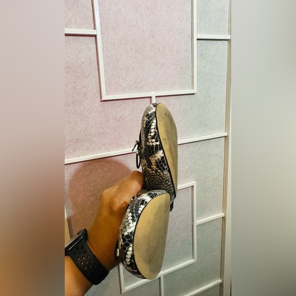 Adorable Ballet Flats - Python/Snakeskin Color - Picture 10 of 12